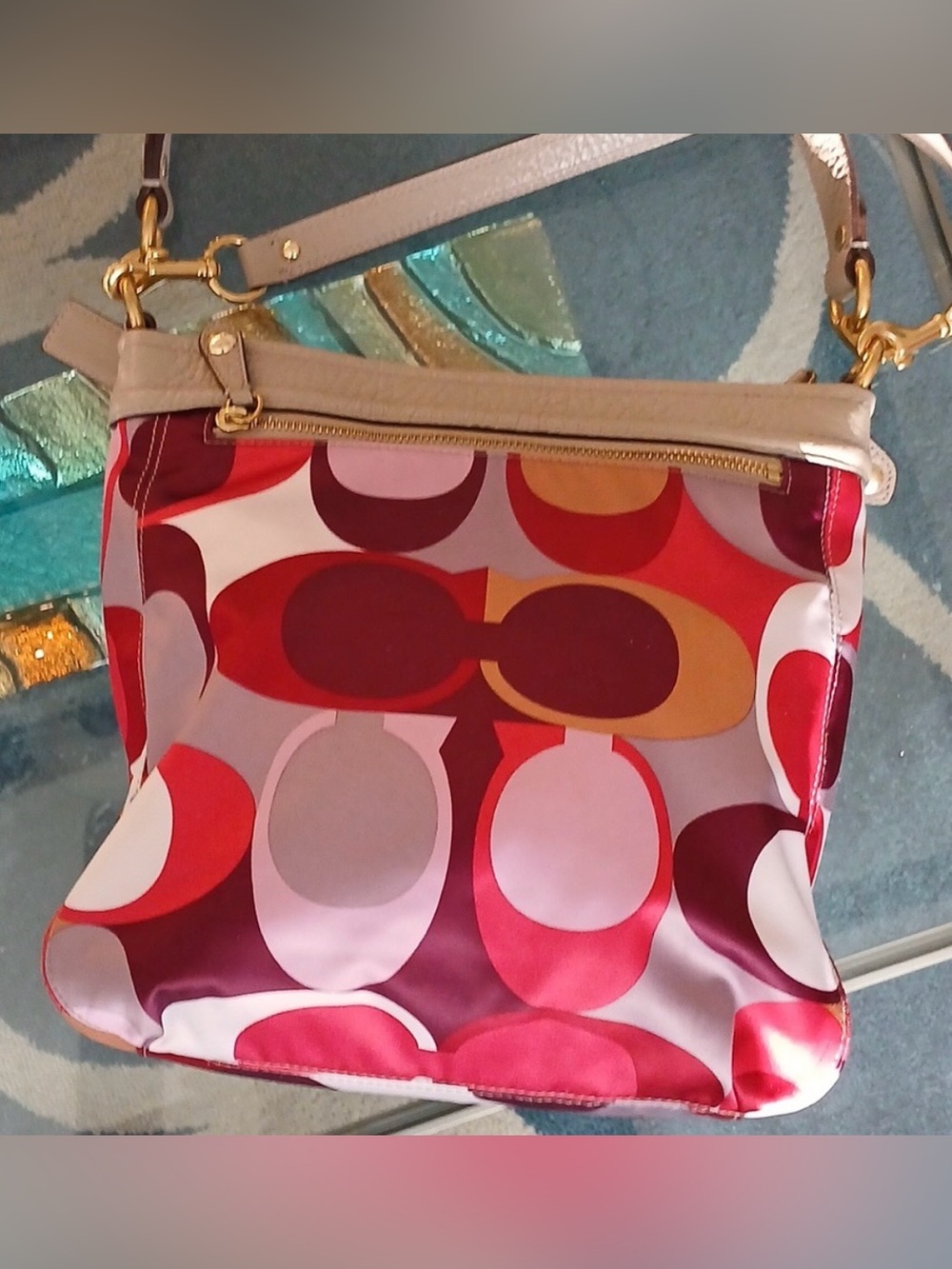 Coach Ashley scarf-print hippie shoulder & crossbody bg in Pink, Purple & White - Picture 5 of 7